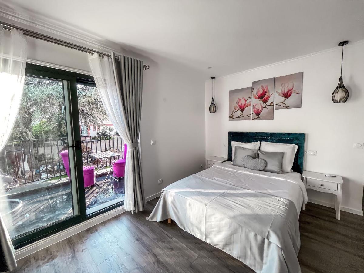 ווילג'וף Paris Dream Villa מראה חיצוני תמונה