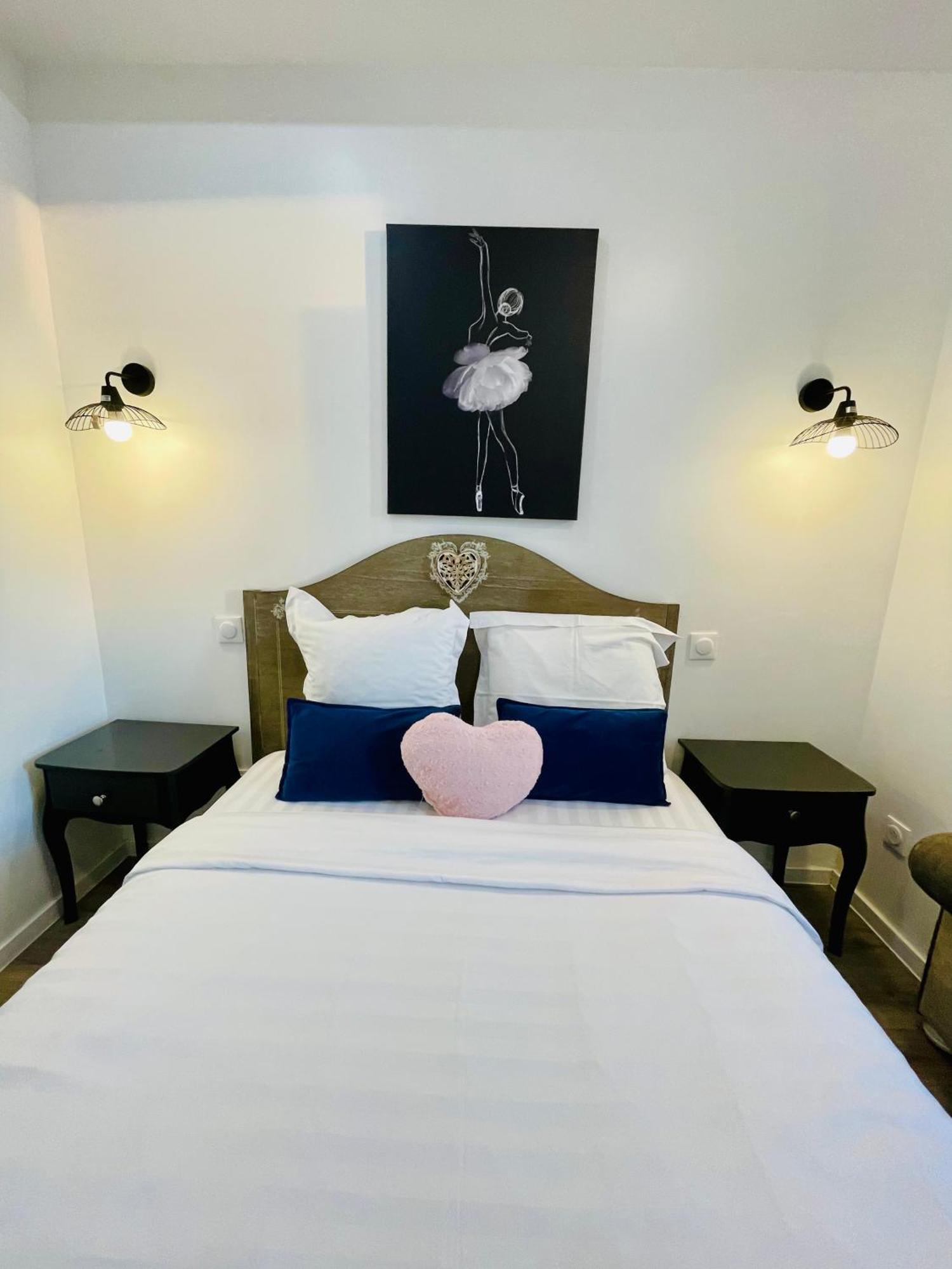 ווילג'וף Paris Dream Villa מראה חיצוני תמונה